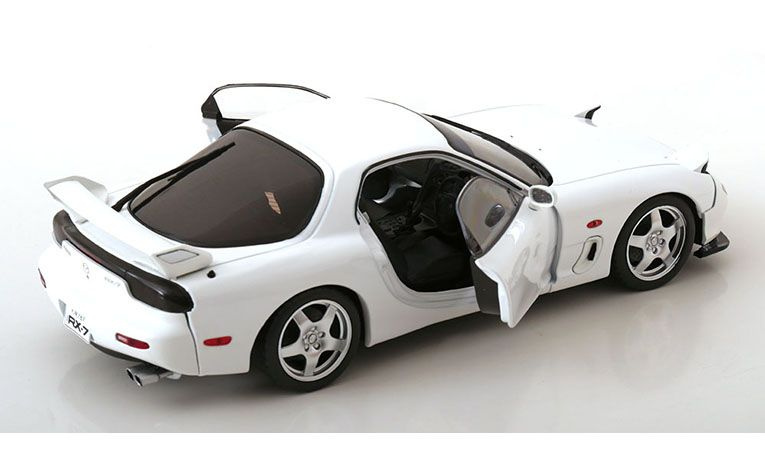 1:18 1/18 Mazda RX7 Tip RS FD3S 1994 2002 white Solido