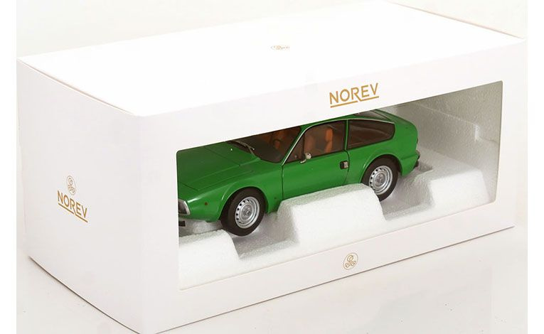 1:18 1/18 Alfa Romeo Giulia GT 1300 Junior Zagato 1969 1972 green Norev
