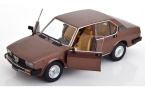 1:18 1/18 Alfa Romeo Alfetta 2000 TD Turbo Diesel 1979 1984 luci di bosco Mitica-Diecast