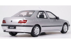 1:18 1/18 Peugeot 406 3.0 V6 24V Faza 2 2000 2004 srebreni Otto-Mobile 