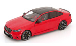 1:18 1/18 BMW G90 Series 5 M5 Limousine 2024 today red Solido