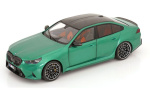 1:18 1/18 BMW G90 Series 5 M5 Limousine 2024 today green Solido