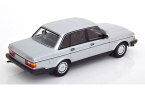 1:18 1/18 Volvo 240 GL Limuzina 1986 1993 srebreni Minichamps