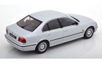 1:18 1/18 BMW E39 Serija 5 530d Limuzina 1995 2003 srebreni KK Scale