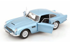 1:18 1/18 Aston Martin DB5 Coupe 1964 1965 light blue Solido