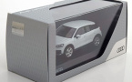 1:43 1/43 Audi Q2 2016 2020 ibis bijeli iScale